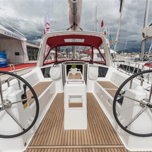 Beneteau Oceanis 38.1