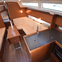 Bavaria CRUISER 34