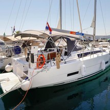 Dufour 390 Grand Large