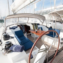 Beneteau First 45