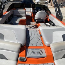 Malibu Wakesetter 22 MXZ