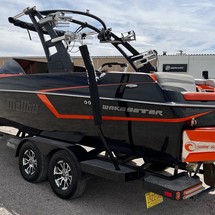 Malibu Wakesetter 22 MXZ