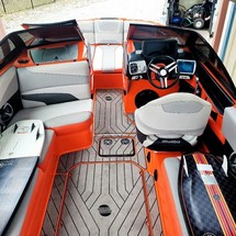 Malibu Wakesetter 22 MXZ