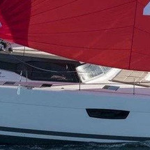 Fountaine Pajot Astrea 42
