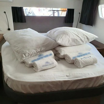 Fountaine Pajot Astrea 42