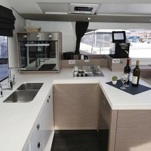 Fountaine Pajot Astrea 42