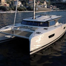 Fountaine Pajot Astrea 42