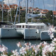 Lagoon 400 S2