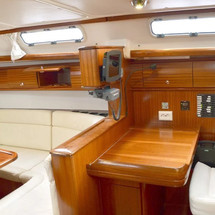 Bavaria 44