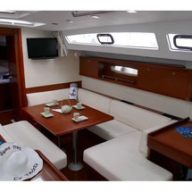 Beneteau Oceanis 50 Family