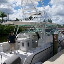 Glacier bay isle runner blue hull 2670