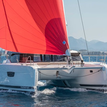 Fountaine Pajot Astrea 42
