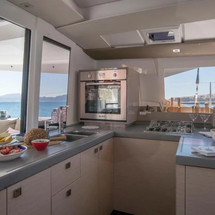 Fountaine Pajot Astrea 42