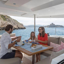 Fountaine Pajot Astrea 42