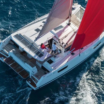 Fountaine Pajot Astrea 42