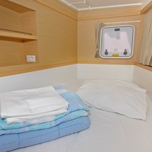 Lagoon 39
