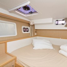 Lagoon 39