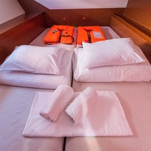 Oceanis 45