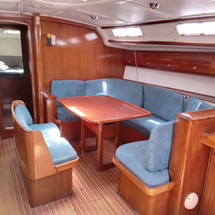 Bavaria 44
