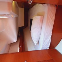 Dufour 405
