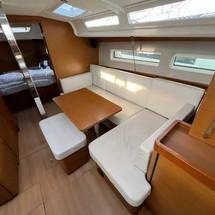 Jeanneau Sun Odyssey 440