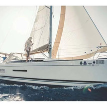 Dufour Grand Large 382