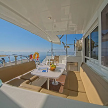 Lagoon 400