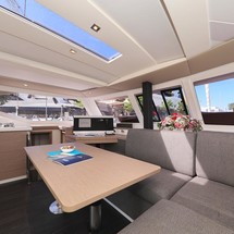 Fountaine Pajot Lucia 40