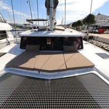Fountaine Pajot Lucia 40