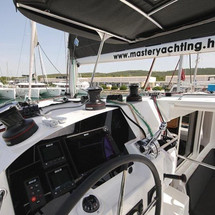 Lagoon 400 S2