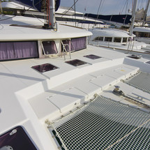Lagoon 421