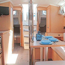 Beneteau Oceanis 38.1