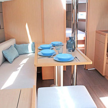 Beneteau Oceanis 38.1