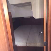 Beneteau Oceanis 38.1