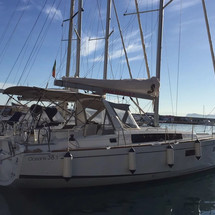 Beneteau Oceanis 38.1