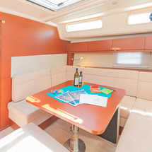 Hanse 458