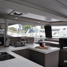 Fountaine Pajot Astréa 42