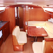 Bavaria 44