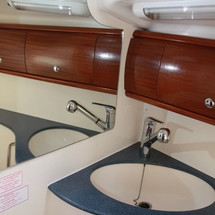 Bavaria 44