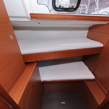 Dufour 460