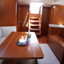 Beneteau Oceanis 46.1