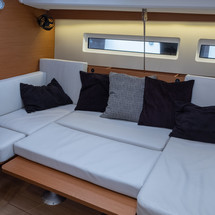 Jeanneau Sun Odyssey 440
