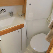 Beneteau Oceanis 38