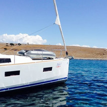 Beneteau Oceanis 38