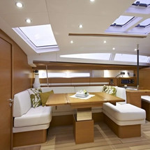 Jeanneau 57