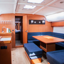 Bavaria Cruiser 51