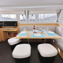 Lagoon 450 F