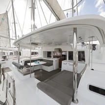 Lagoon 450 F