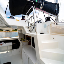 Lagoon 450 F