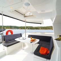 Lagoon 450 F